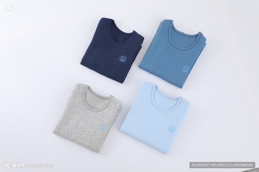 四件简约纯色短袖T恤