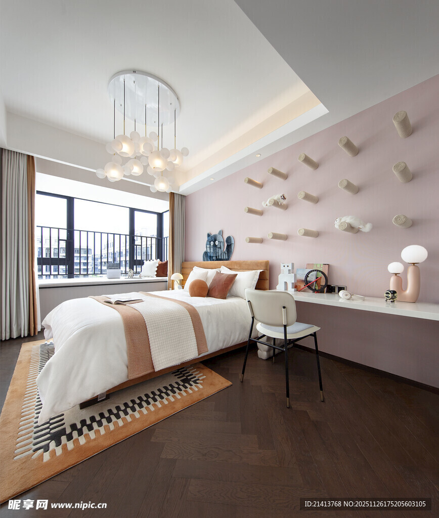 现代简约风温馨卧室设计