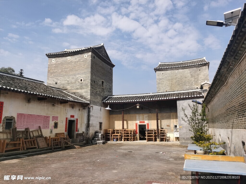 古村落庭院景致