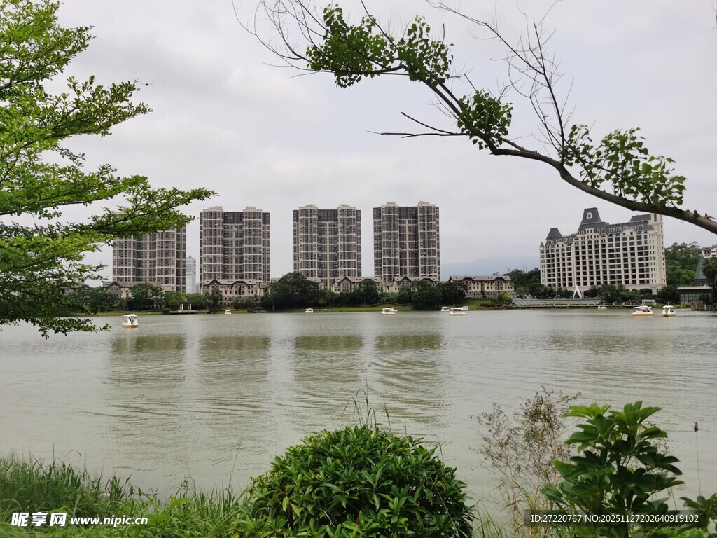湖畔城市风光 惠州