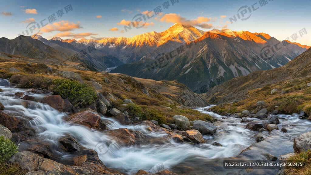 日照金山  有水有山 