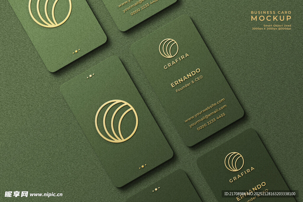 绿色简约风格名片展示