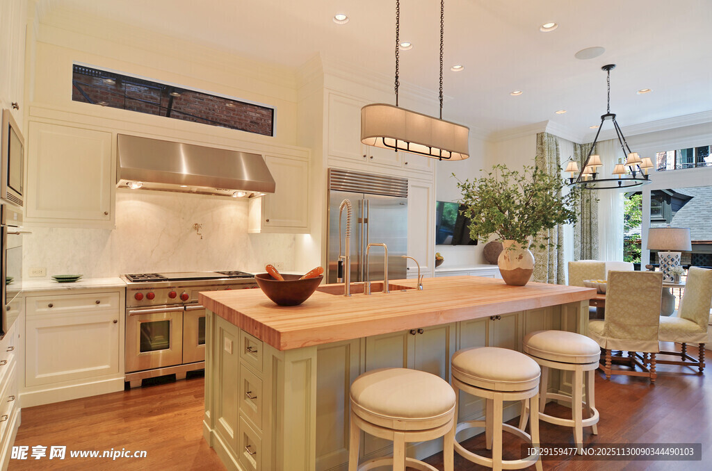 现代简约风格开放式厨房