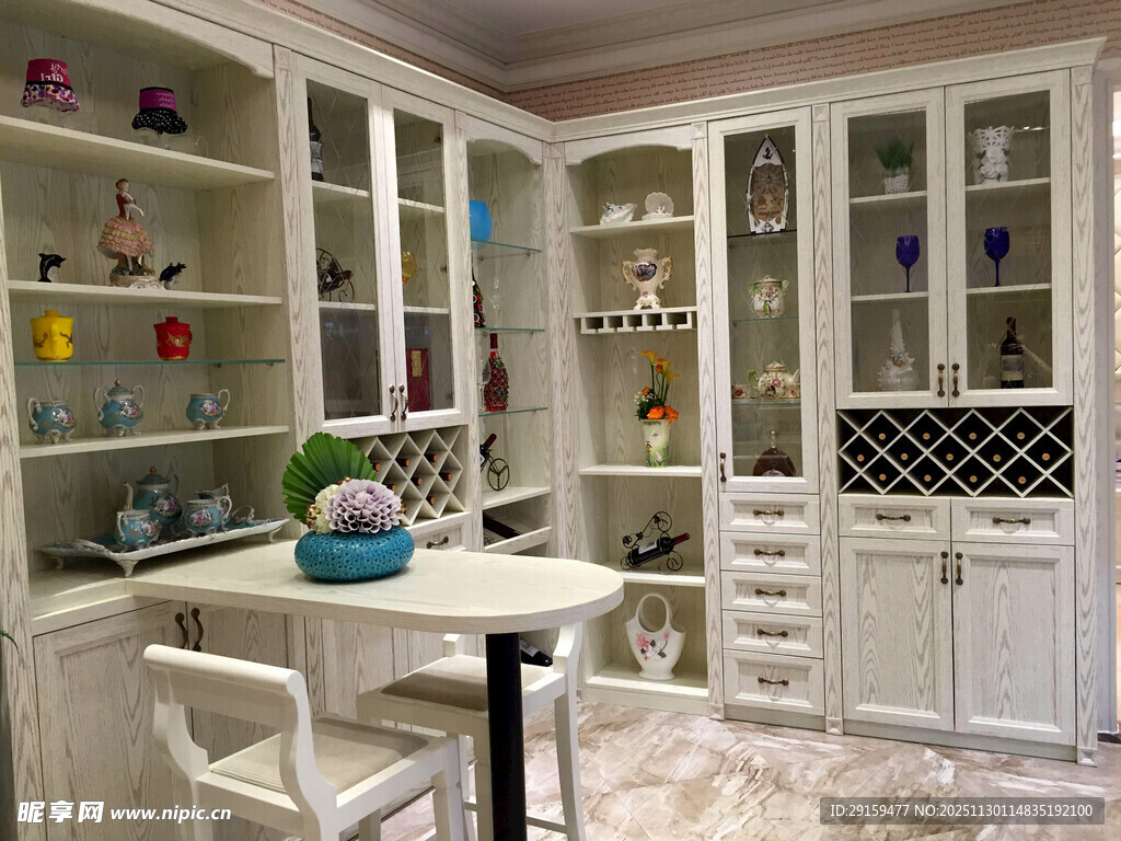 优雅转角储物间家居展示