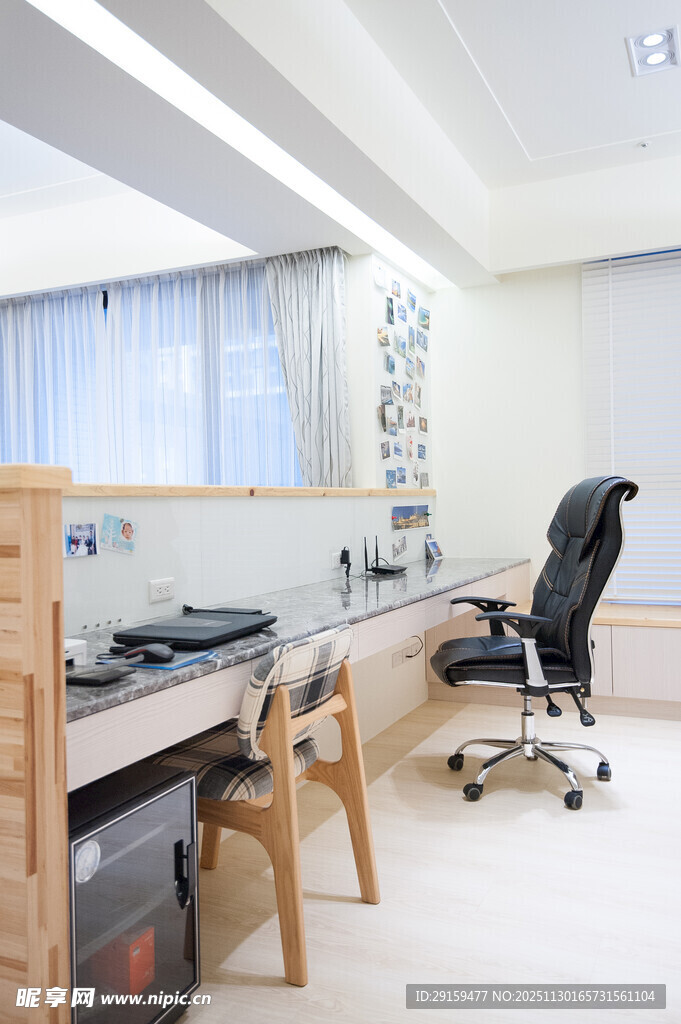 现代简约风格的办公工作室