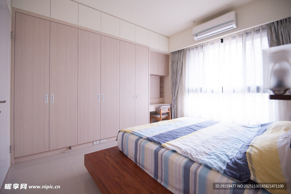 简约温馨卧室室内场景