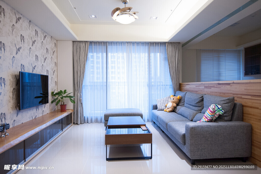 现代简约风温馨客厅一角