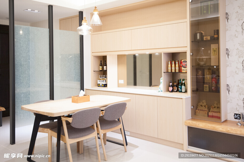 现代简约风餐厅室内场景