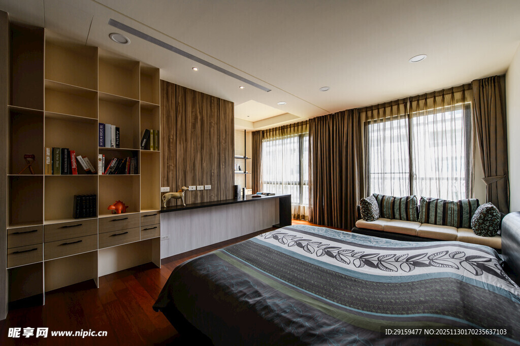 现代简约风温馨卧室空间