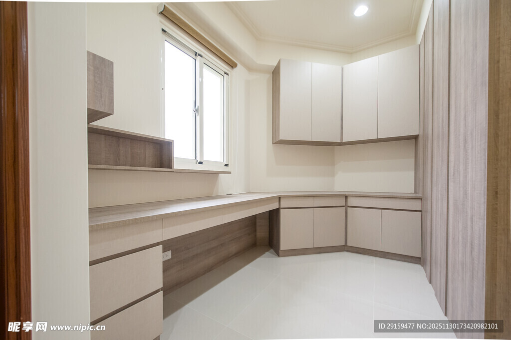 简约现代风厨房室内空间