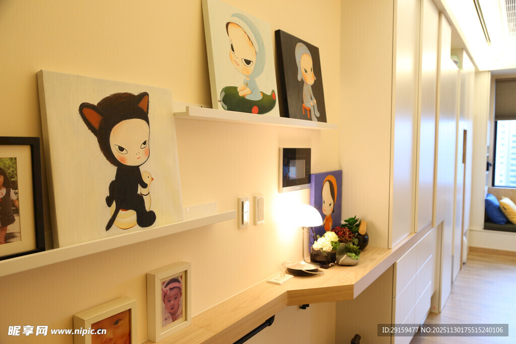 温馨走廊的艺术装饰角落