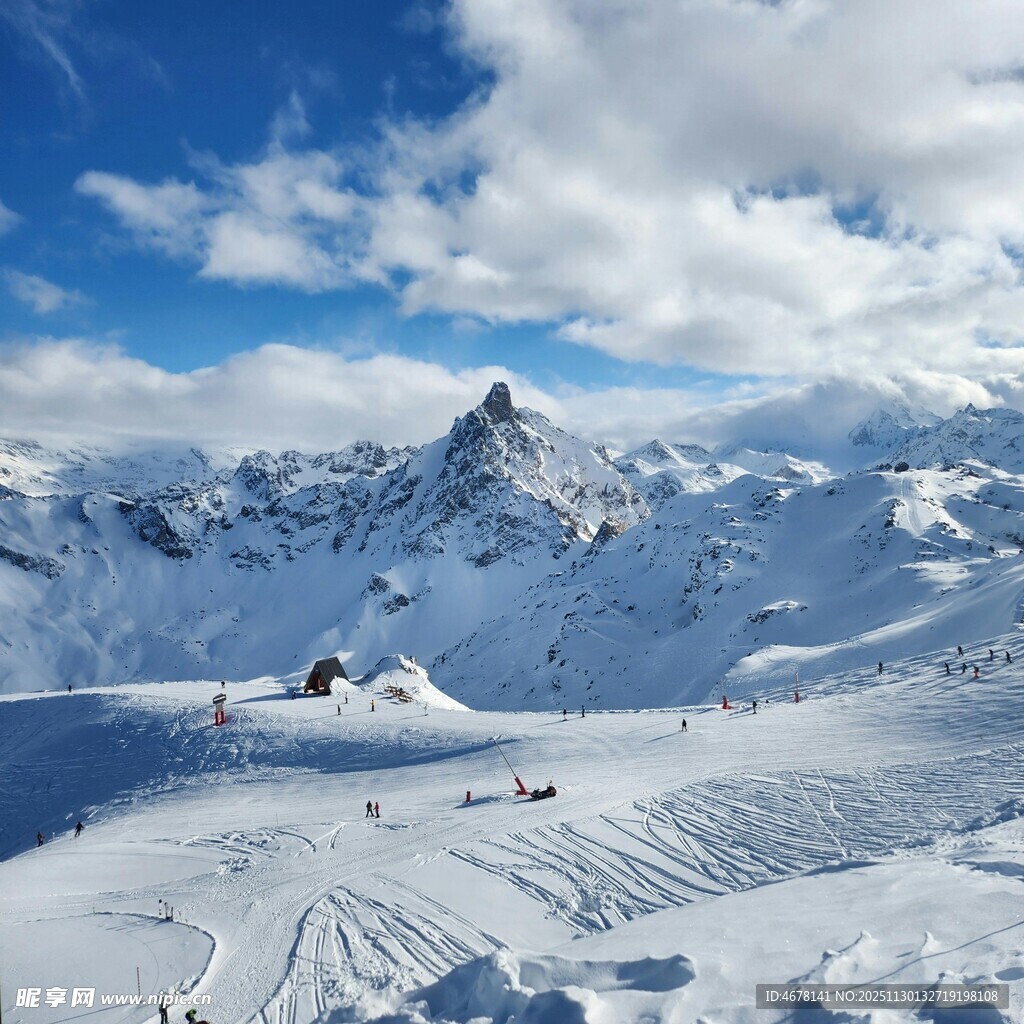 雪山美景
