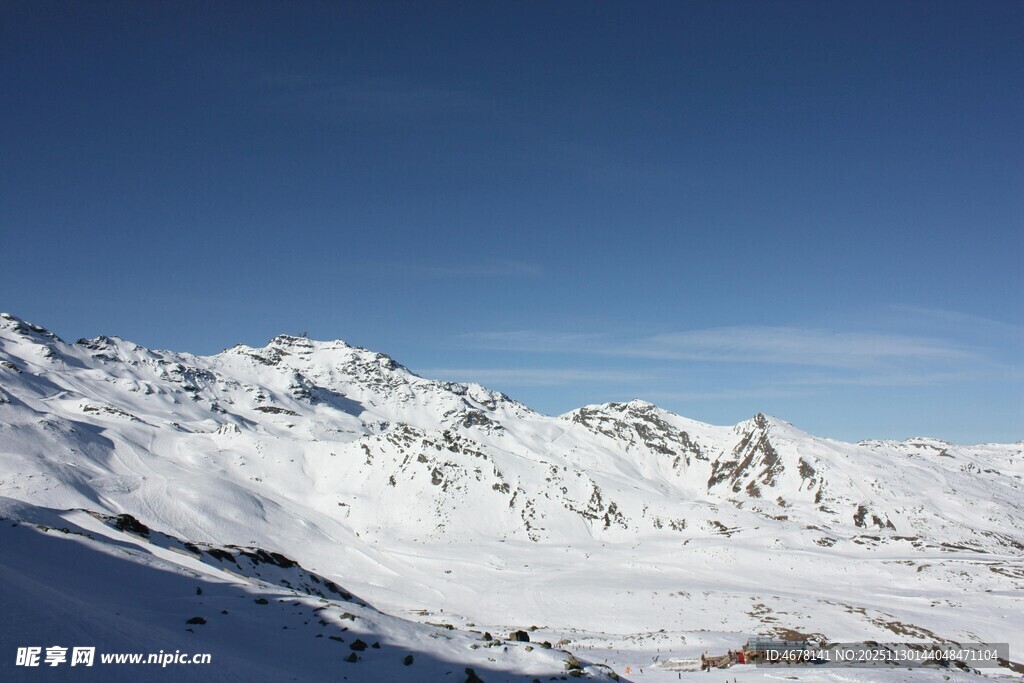 雪山壮丽风光