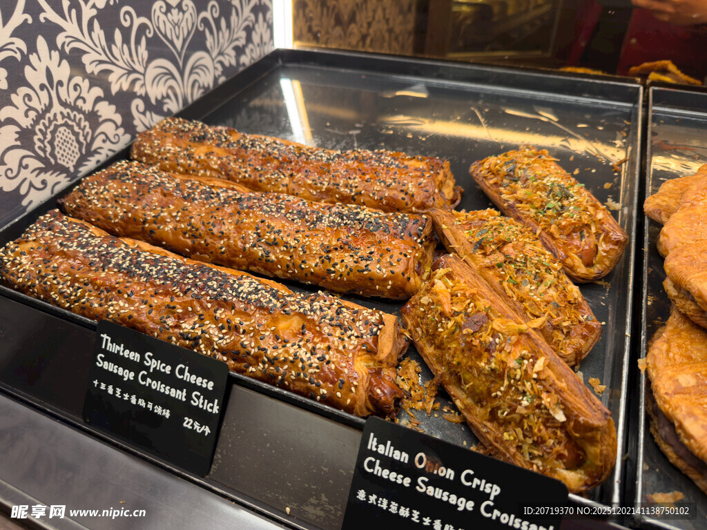 美味多样的烘焙糕点展示