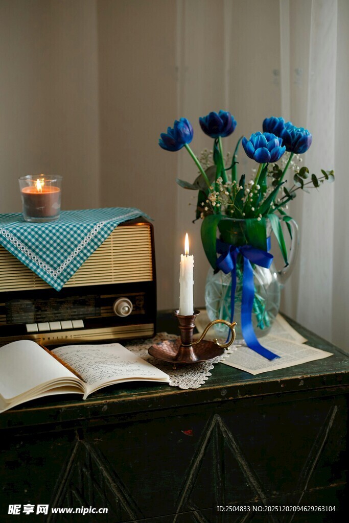 复古风静谧室内装饰场景