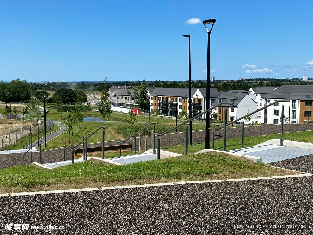 户外开阔场地与景观设施