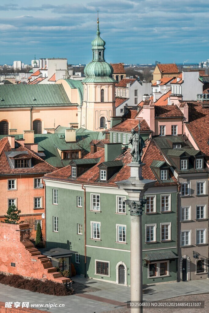  洲小镇多彩建筑景观