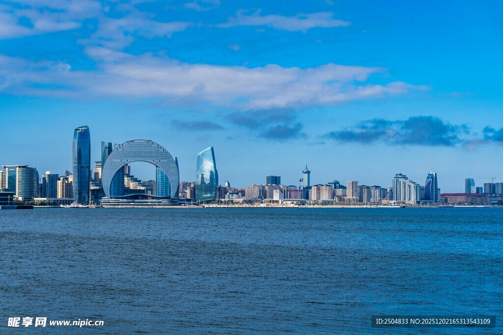 城市滨水天际线景观