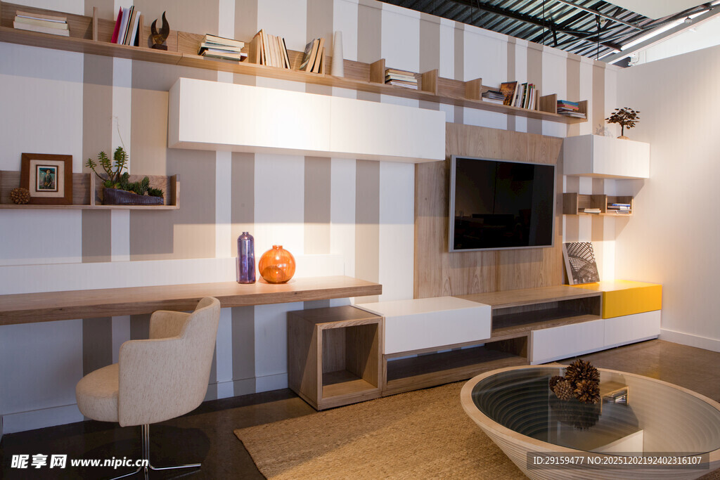 现代简约风客厅书房一体空间