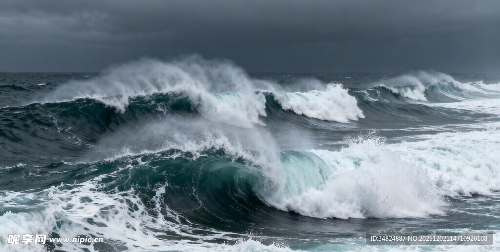 汹涌海浪海洋磅礴之力