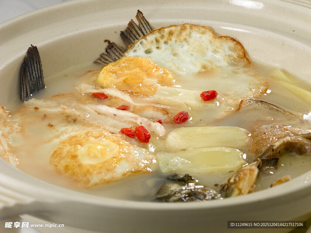 客家老酒渚鲫鱼