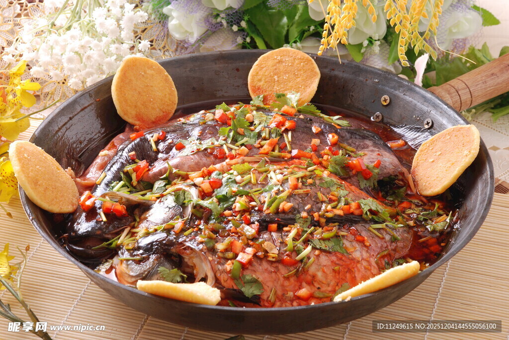 鲶鱼鲫鱼一锅出