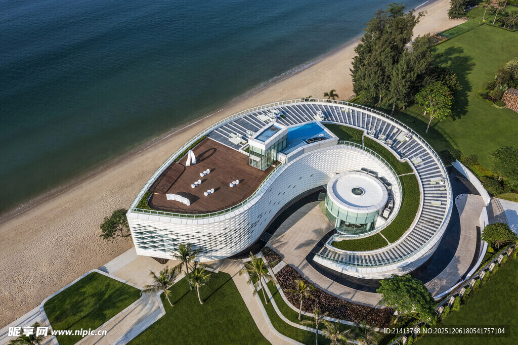 海滨现代独特造型建筑