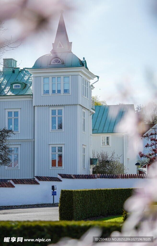 欧式白色城堡建筑景观