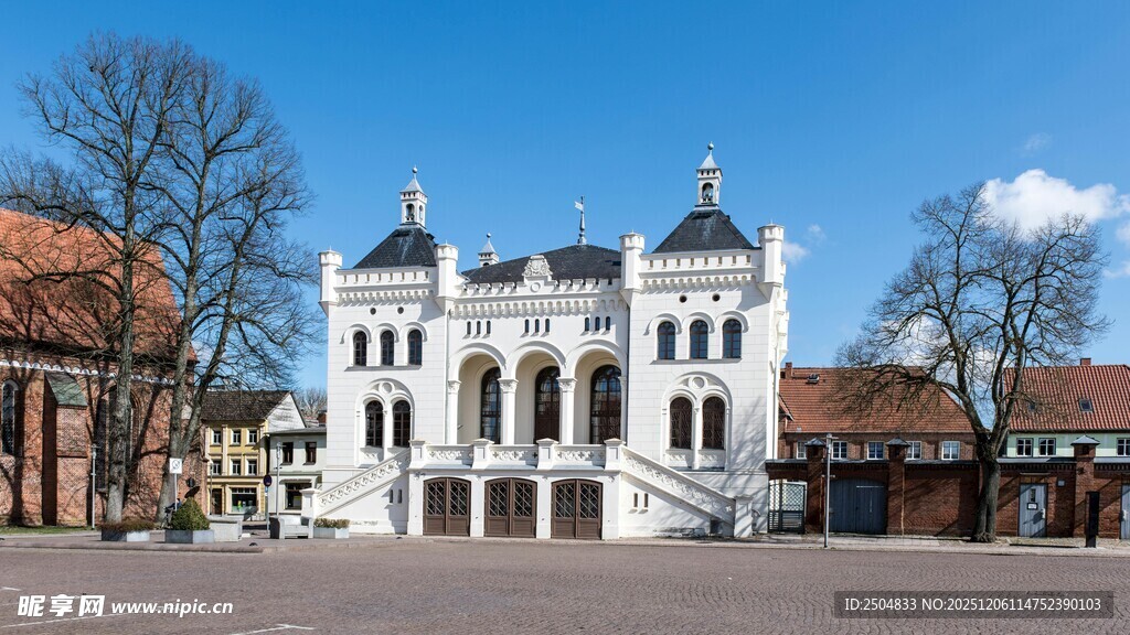 欧式典雅建筑外观