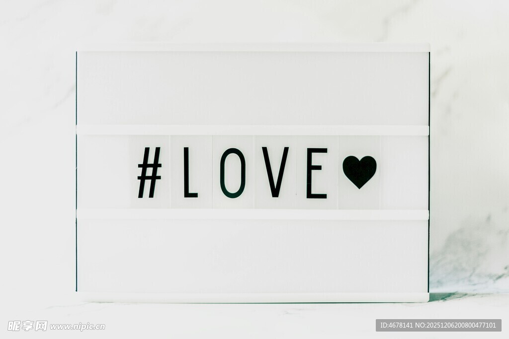 爱心主题LOVE灯箱展示