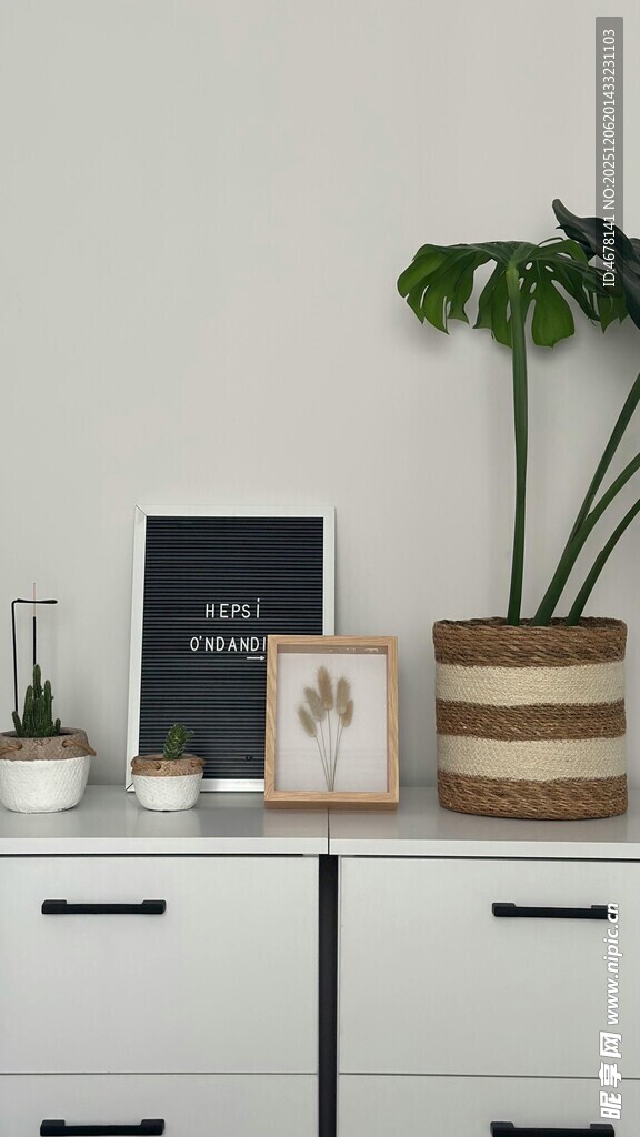 简约风家居装饰摆件组合