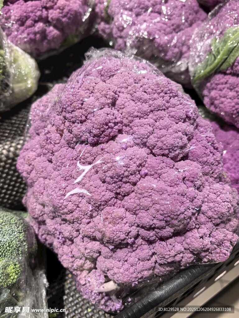 新鲜紫花菜特写