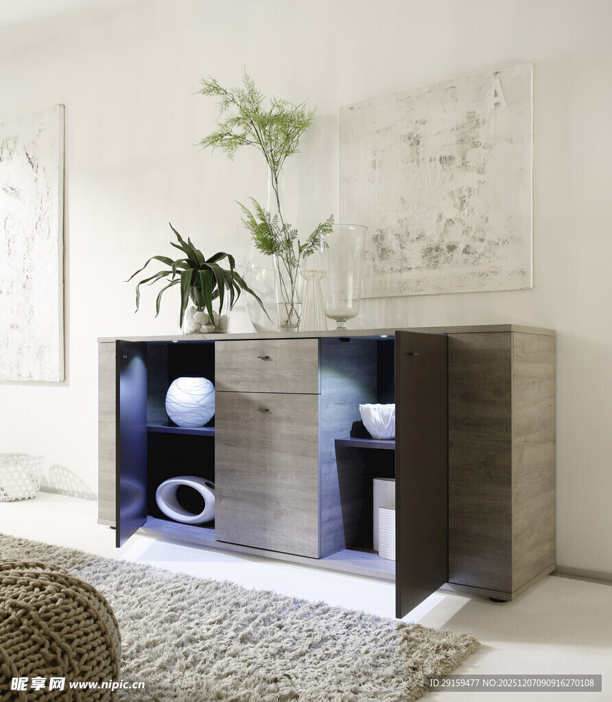 现代简约风木质储物柜