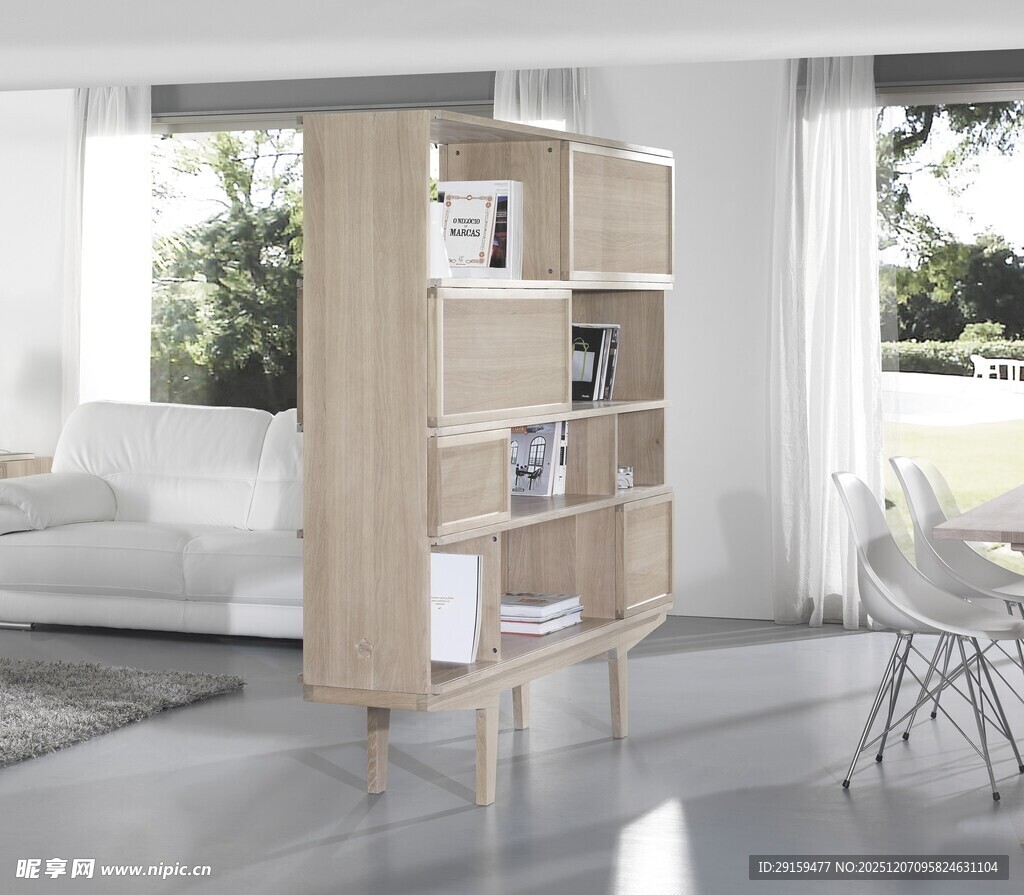 简约木质书架点亮家居空间