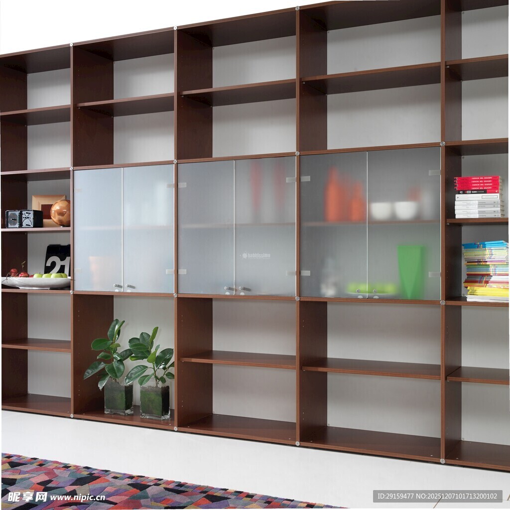 现代风格木质书架展示