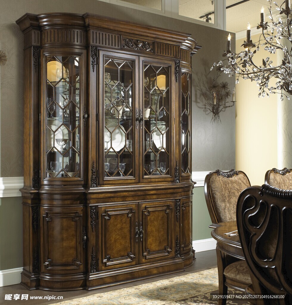 古典实木雕花展示柜