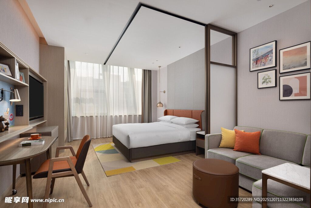 现代简约风格温馨卧室空间