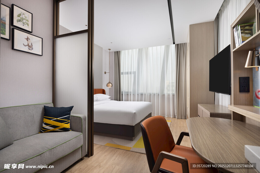 现代简约风舒适酒店客房
