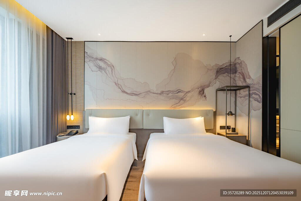 现代简约风格双床酒店客房