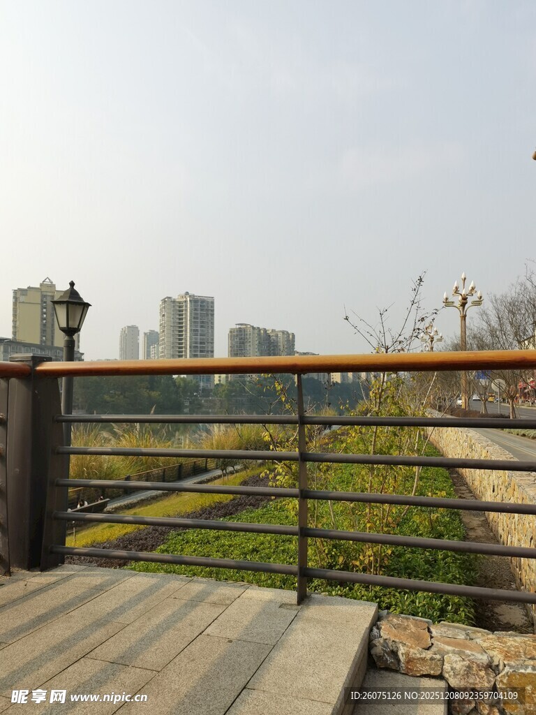 城市观景台的户外景致