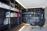 现代风格书房静谧阅读空间