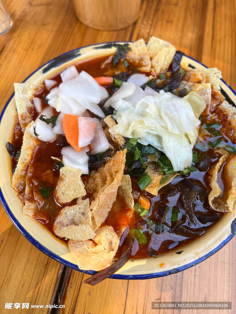 美味特色小吃拼盘