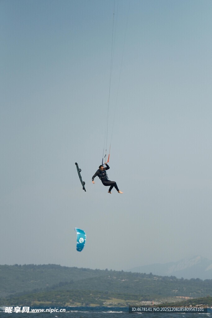 空中风筝冲浪者酷炫瞬间