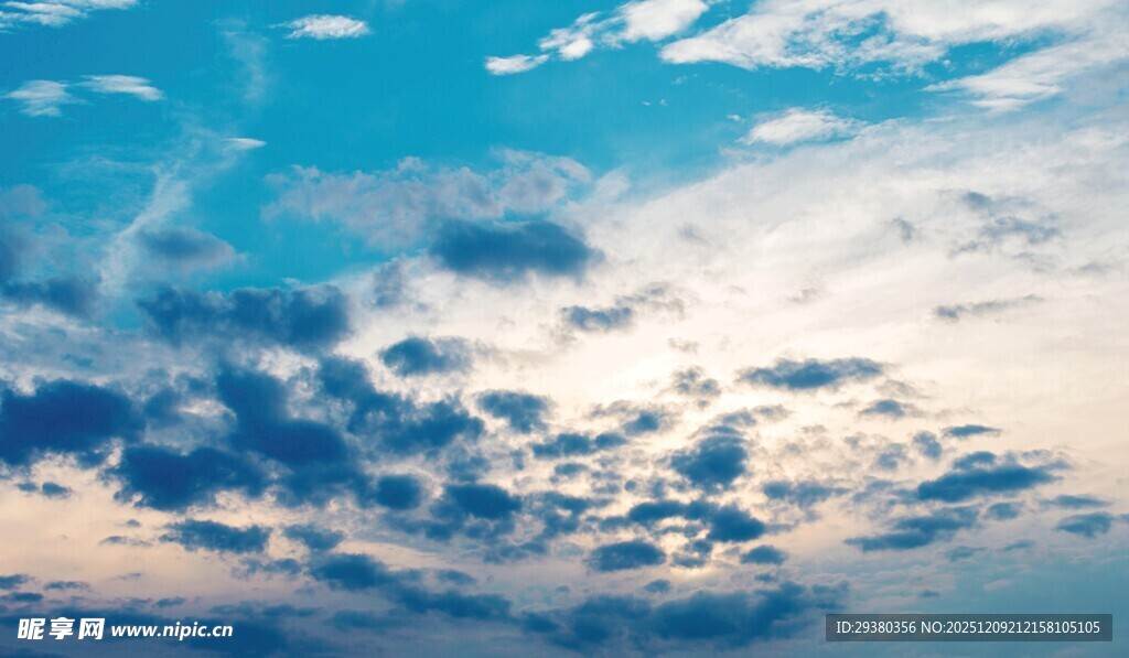 蓝天白云背景