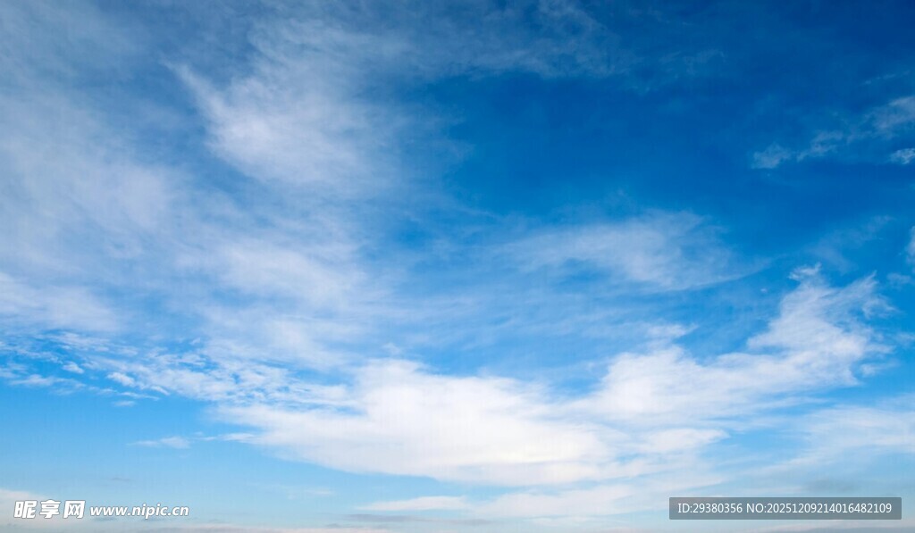 蓝天白云背景