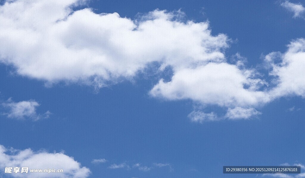 蓝天白云背景