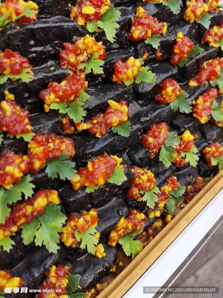 多彩臭豆腐模型展示