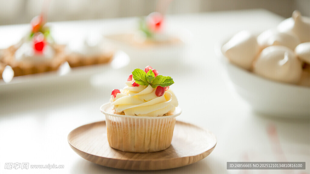 精致美味小蛋糕