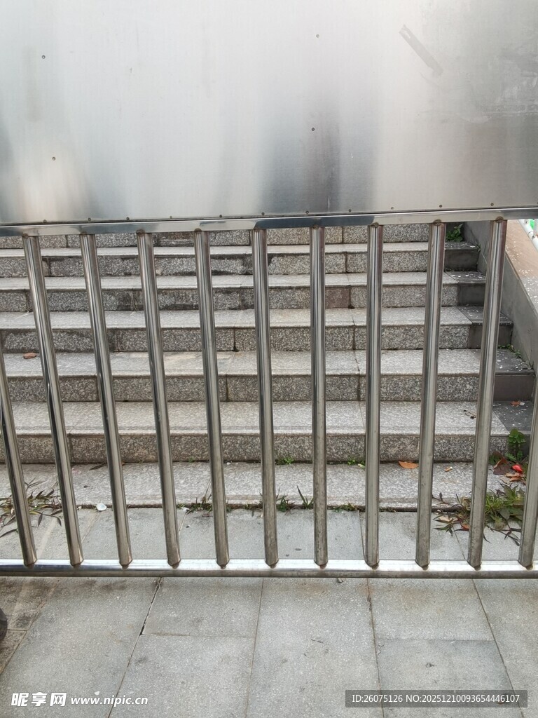 金属栏杆楼梯外观展示