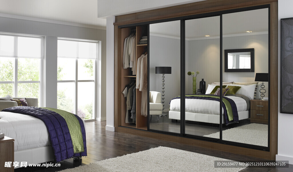 现代简约风格卧室衣柜